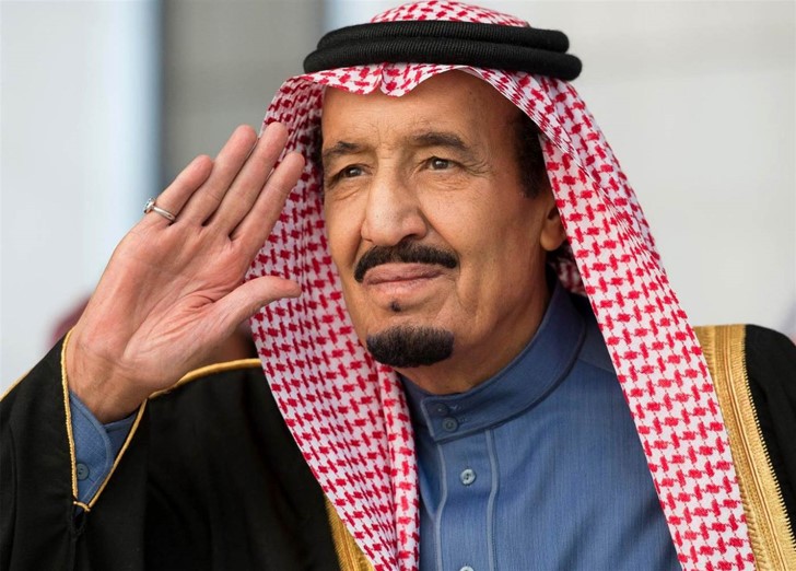 King Salman honoured for service to Islam